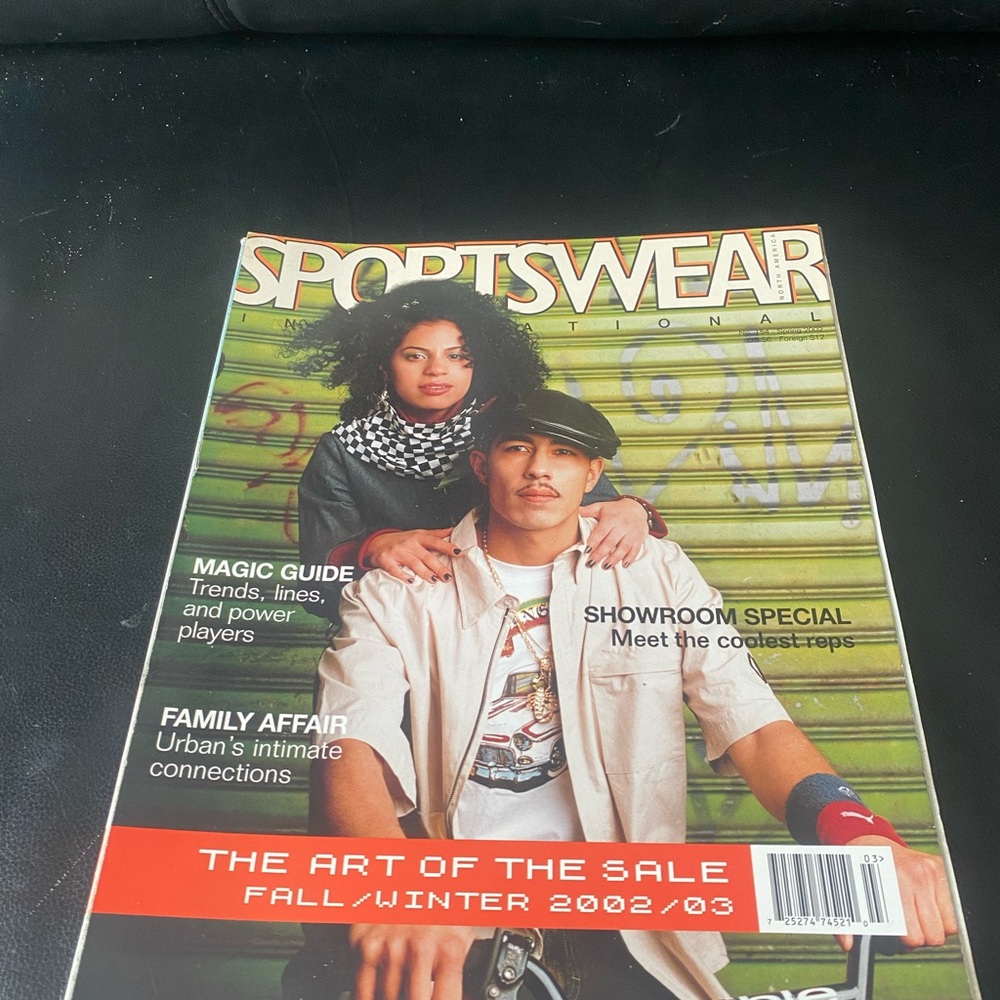 Sportswear International Magazine 2002/03
